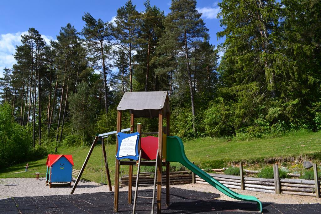 Vvf Jura Lac De Vouglans Maisod Екстериор снимка